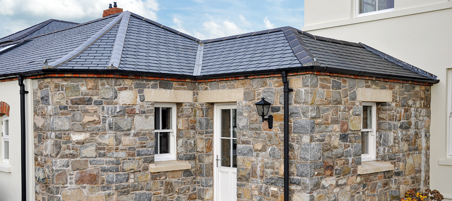 cast iron effect guttering and downpipes