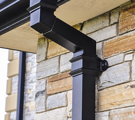 guttercrest-georgian-square-cast-downpipe-aluminium-black